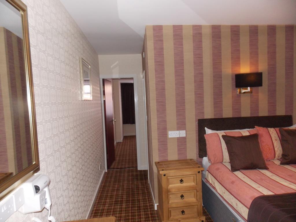The Trafford Hotel Blackpool Eksteriør bilde