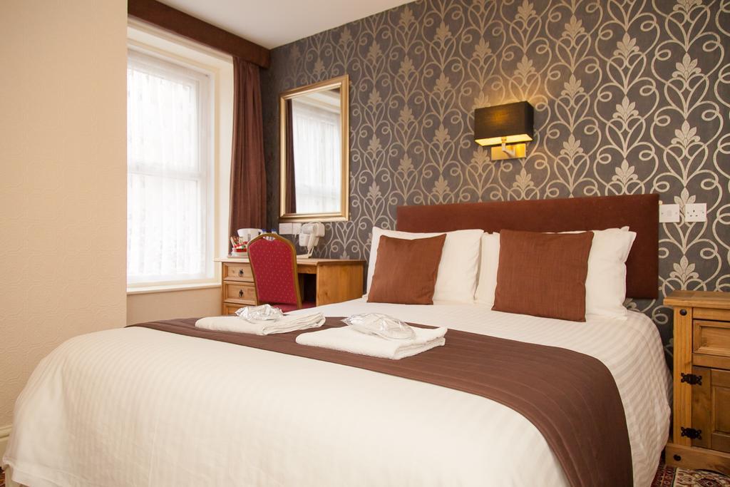 The Trafford Hotel Blackpool Eksteriør bilde