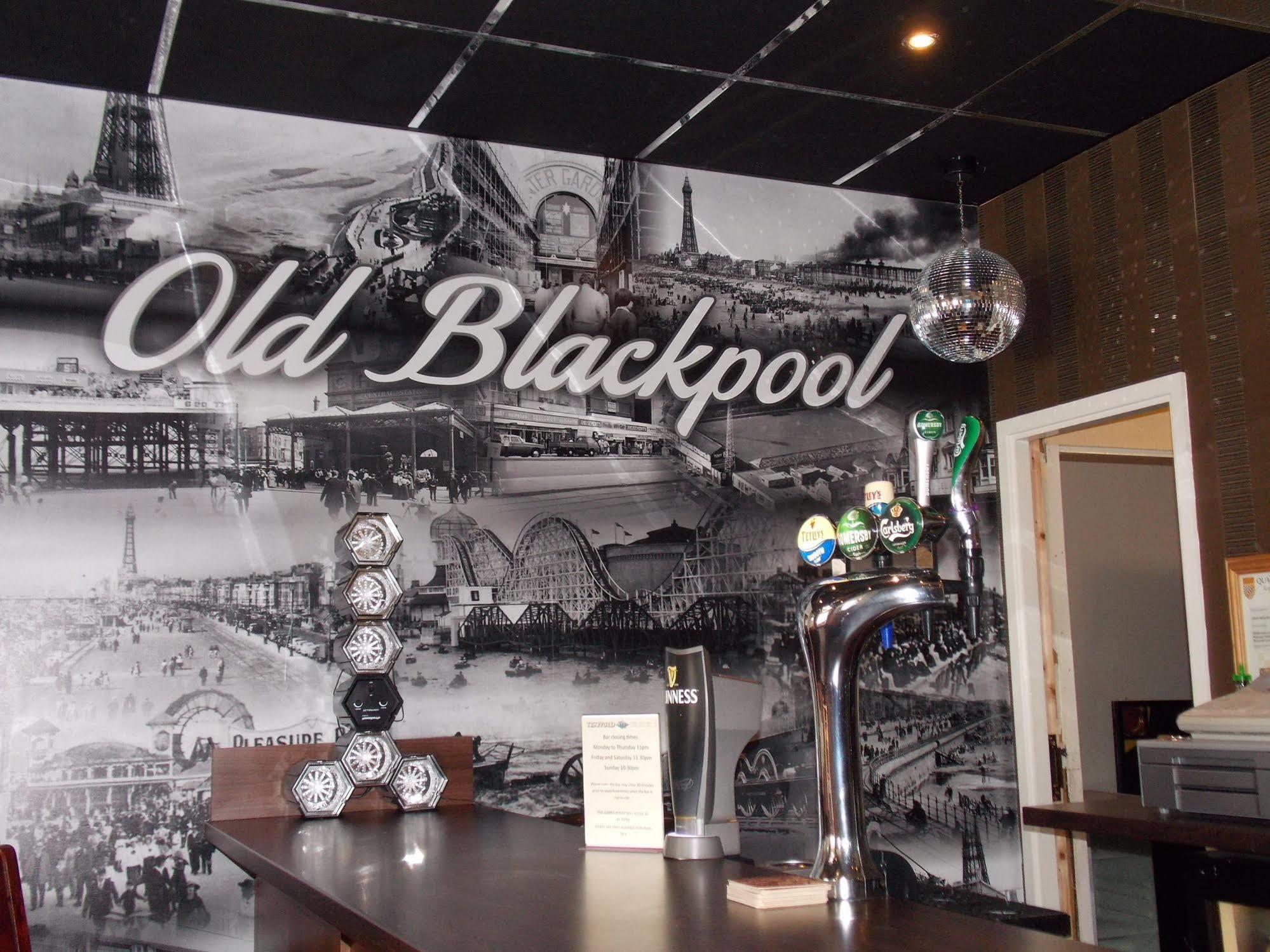 The Trafford Hotel Blackpool Eksteriør bilde