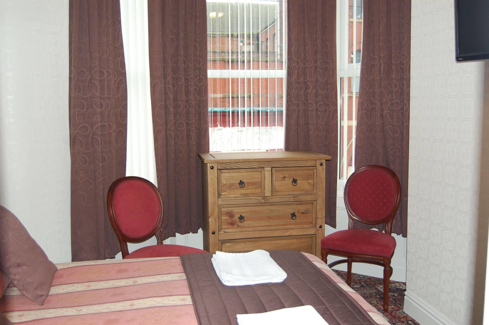 The Trafford Hotel Blackpool Eksteriør bilde