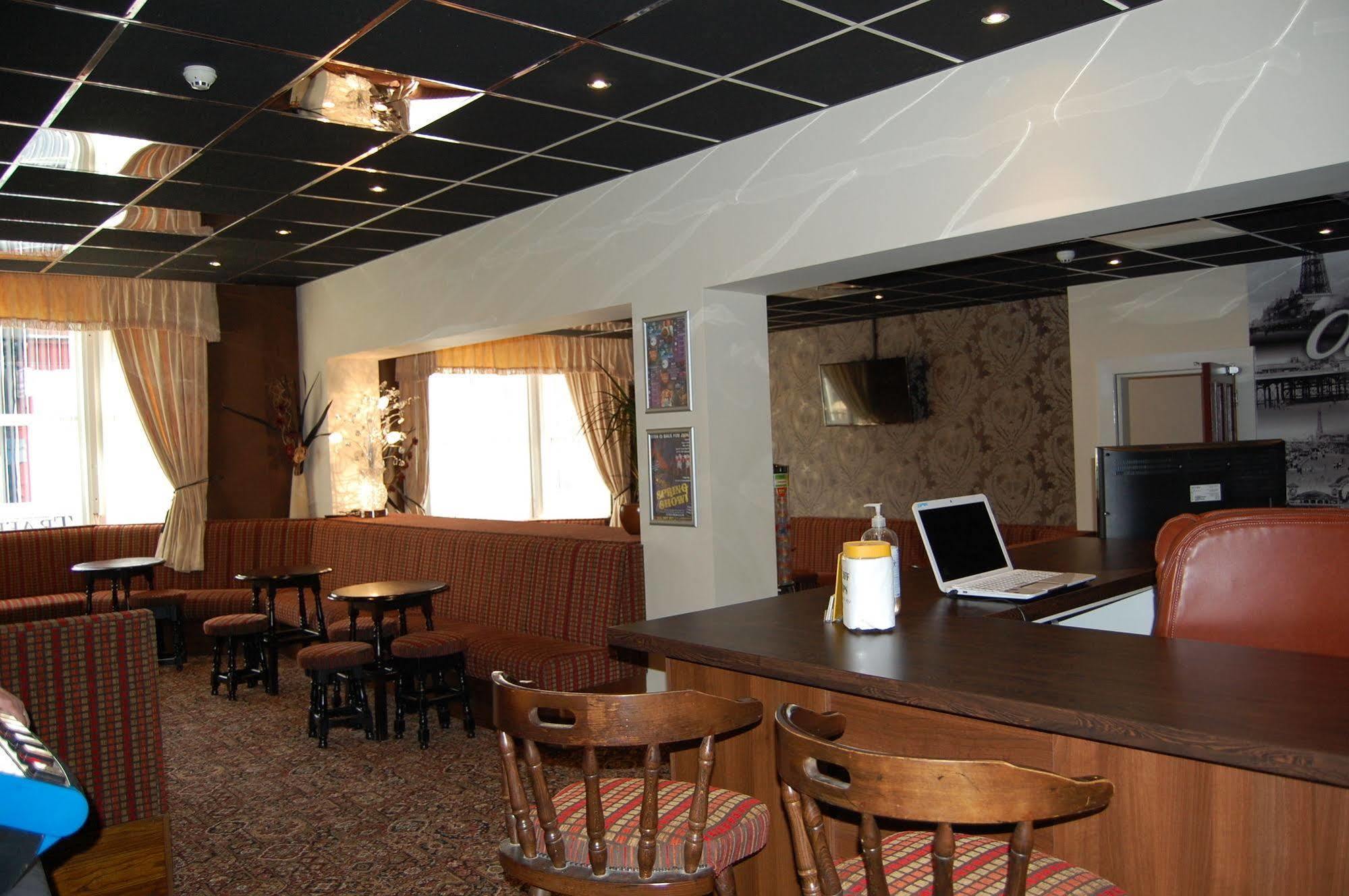 The Trafford Hotel Blackpool Eksteriør bilde